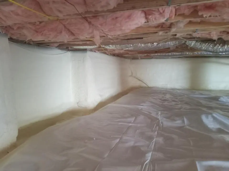 Crawl space encapsulation with closed-cell spray foam for Roof Maintenance in Cherry Valley